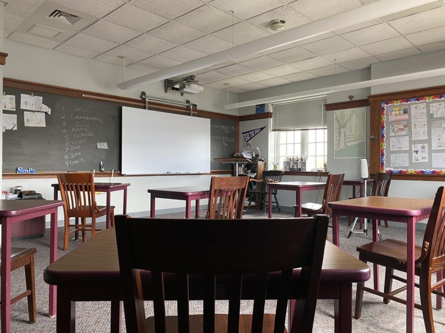 This is the view from a seat in the classroom of the board where the virtual students appear. Photo by Rease Coleman ’22