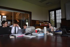 Hill journalism students enjoy the discussion with Drew Williams.