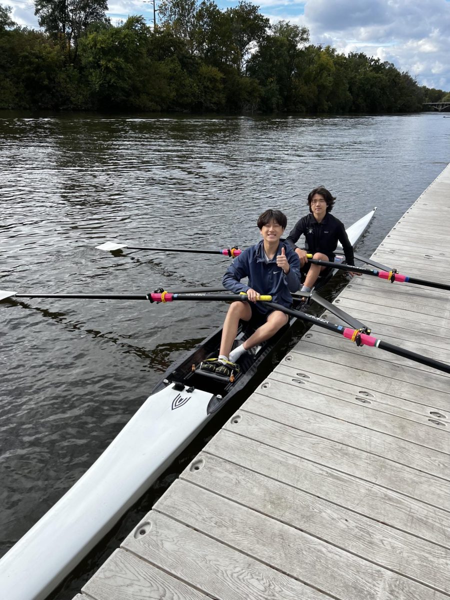 Ben Choi 27 and Nathan Han 26 practice for fall crew